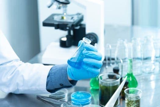 Laboratory analysis of a chemical sample